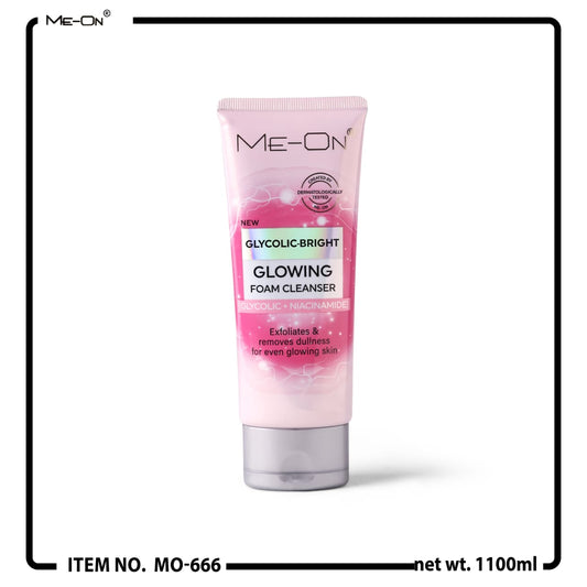 ME-ON Glycolic-Bright Glowing Foam Cleanser – with Glycolic Acid and Niacinamide (100ml)