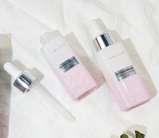 ME-ON Glycolic Bright Serum – 1% Glycolic Acid for Glowing, Even-Toned Skin (30ml)