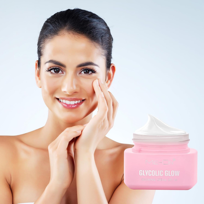 ME-ON® Glycolic Glow Glowing Cream SPF 30